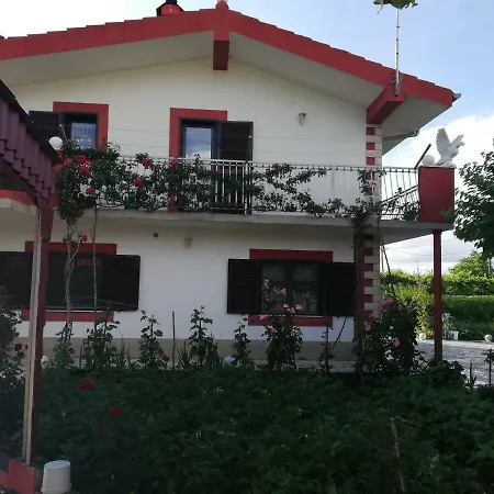 Kuca Za Odmor Brnada Casa di campagna