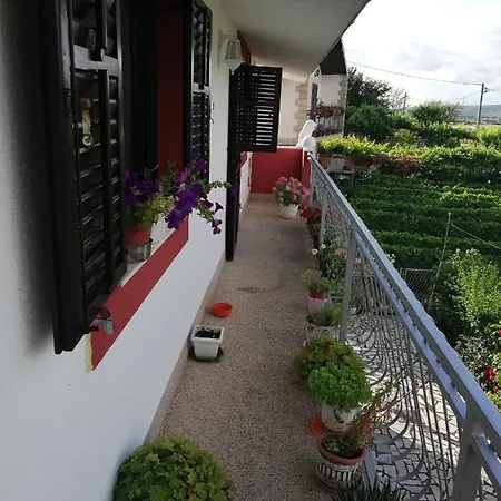 Kuca Za Odmor Brnada Casa di campagna Drniš